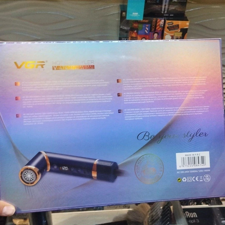 سشوار حرفه ای 4 در 1 وی جی آر مدل V-474